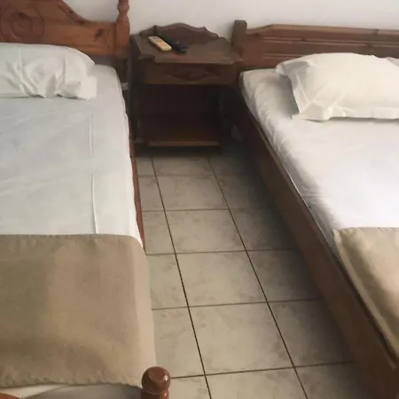 Angela - Zoi 3* Skiathos by