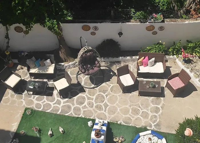 Angela - Zoi Guest house