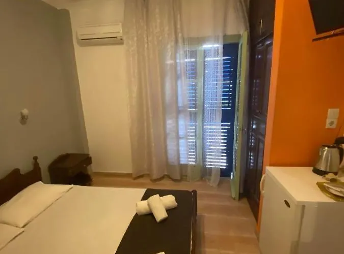 Guest house Angela - Zoi 3*