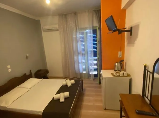 Angela - Zoi Guest house Skiathos Town