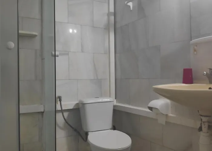 Guest house Angela - Zoi 3*