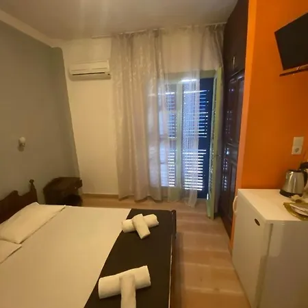 招待所 Angela - Zoi 3*